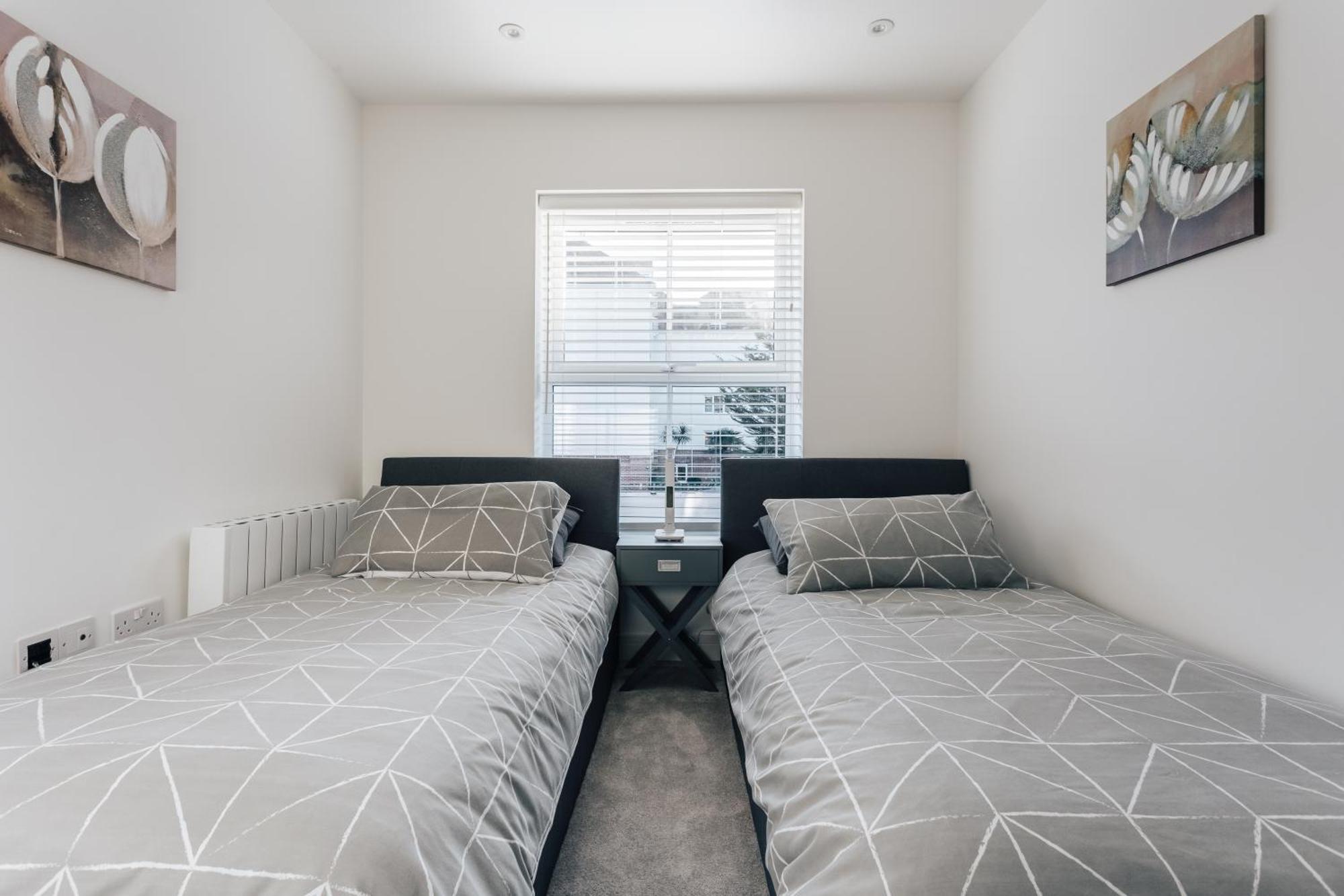 Central 2 Double Bedroom Flat With Parking Bournemouth Exterior foto